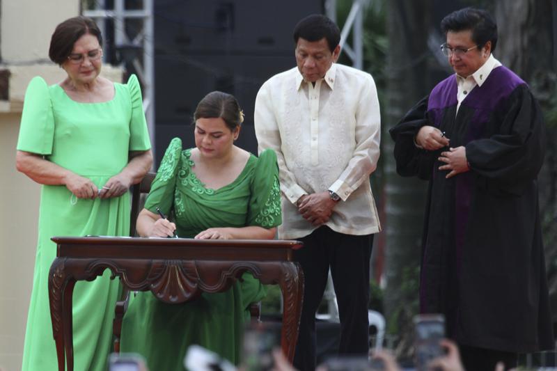 Duterte’s daughter takes oath as Philippine vice president