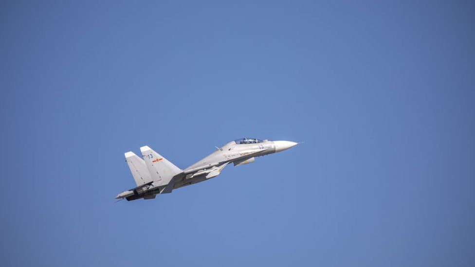 China sends 30 warplanes into Taiwan air defence zone