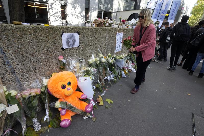 France ‘profoundly shaken’ by schoolgirl’s slaying in Paris
