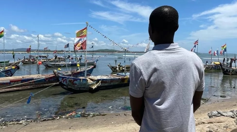 Ghana fishing: Abuse, corruption and death on Chinese vessels