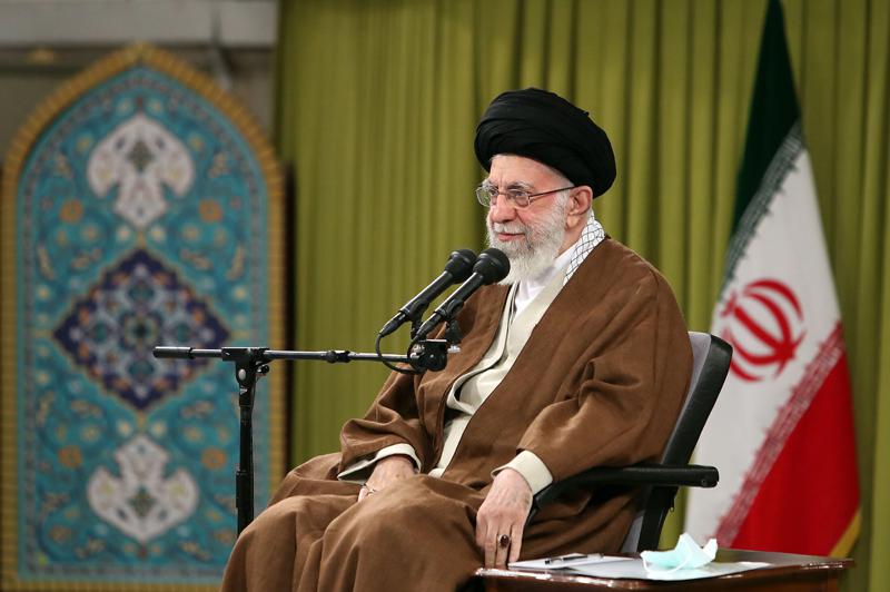 Niece of supreme leader asks world to cut ties with Iran