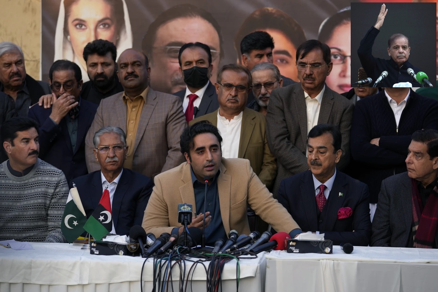 Pakistan election: PMLN and PPP reach agreement on coalition government