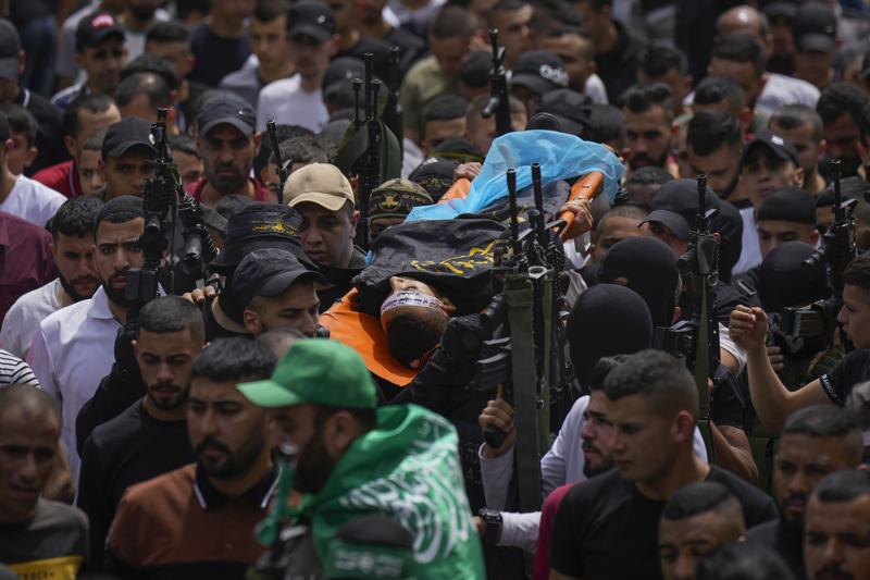 Palestinian teen shot in Israeli raid in occupied West Bank