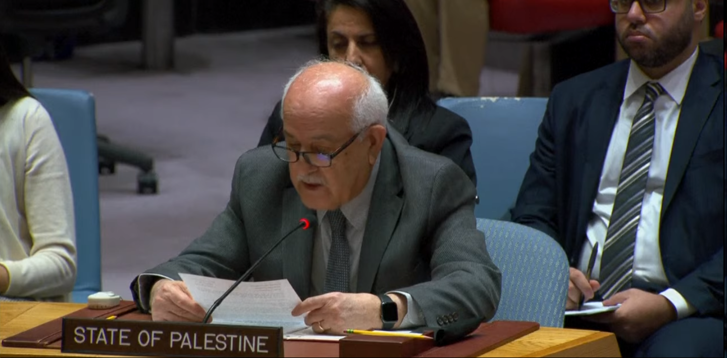 The US vetoes an Arab-backed UN resolution demanding an immediate humanitarian cease-fire in Gaza