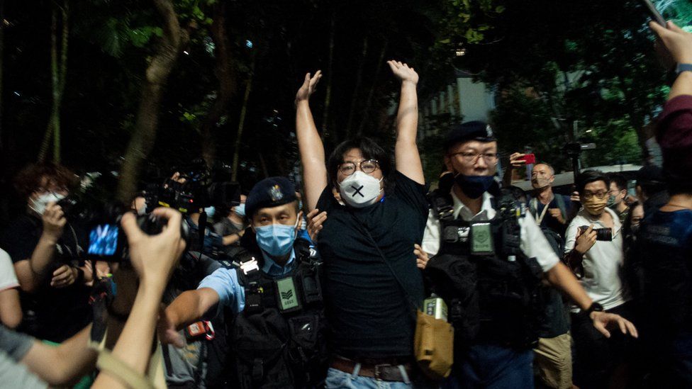 Tiananmen: Six held in Hong Kong on anniversary of massacre