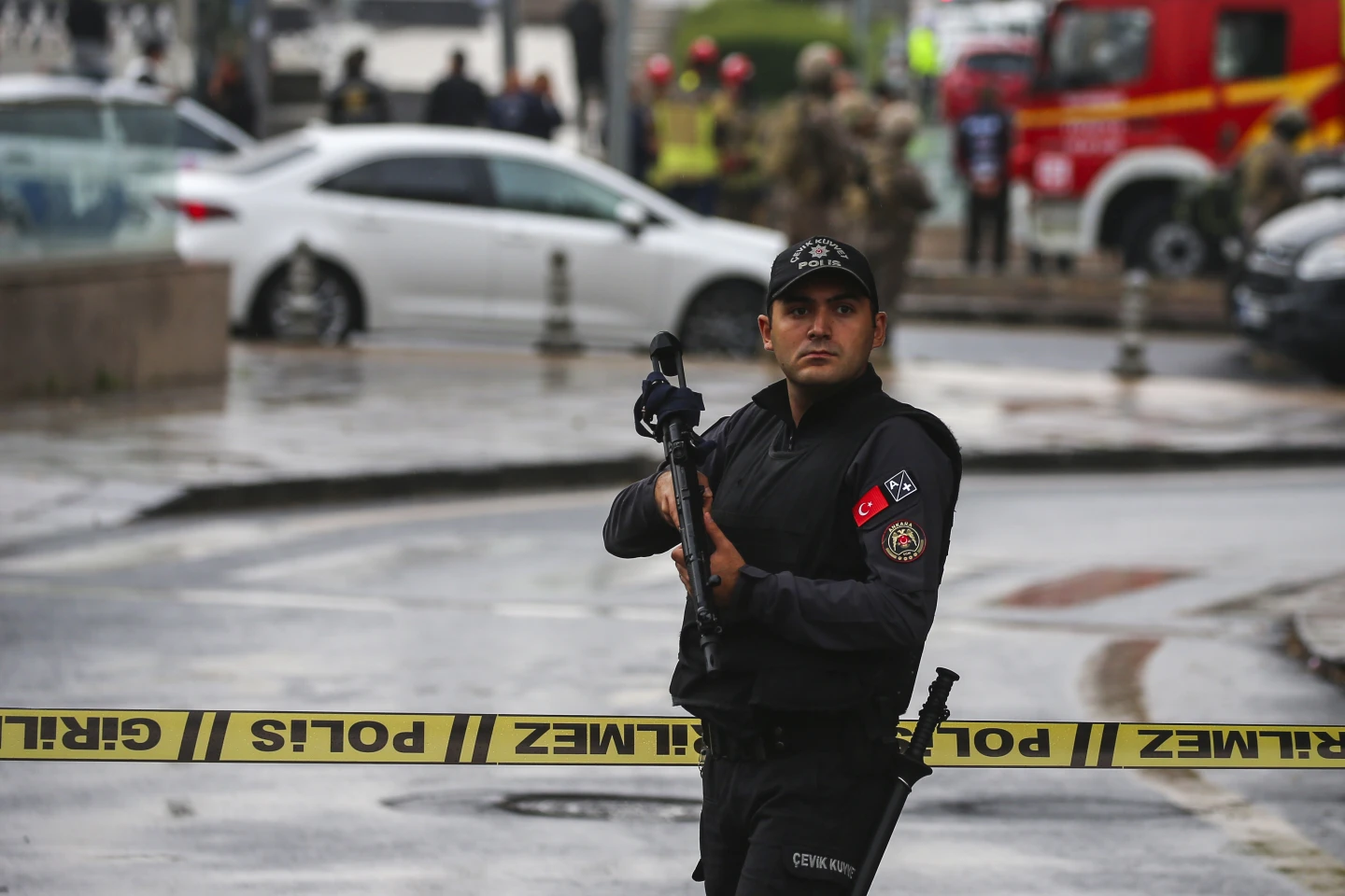 Turkey detains nearly 1000, including alleged Kurdish militants, following suicide bomb attack